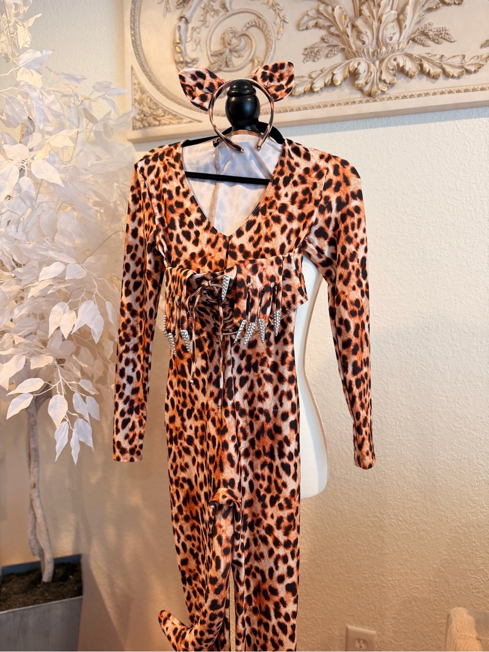 Leopard-Print Women's One-Piece Pajama Romper - Brown